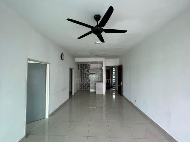 Parc Regency 1