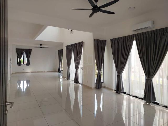 spacious beautiful 2sty semi d house setia ecohill semenyih selangor 1