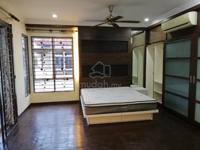 Room for Rent at Bandar Laguna Merbok 1