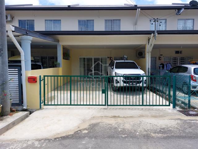 Partially Furnished Sabah Beaufort Room For Rent 1