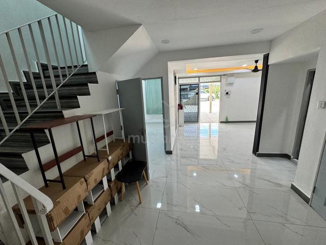 Taman Tai Tet @ Damai| Semi-D House| Beside STTSS| 8R5BR| For Sale 1