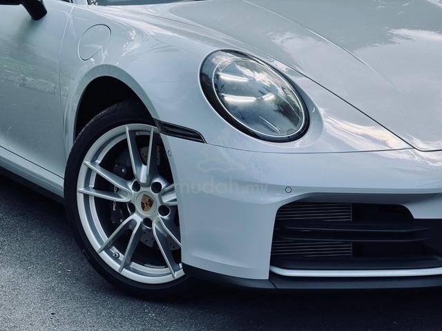 2025 Porsche 911 992.2 3.0 CARRERA (A) 2K mileage - 2