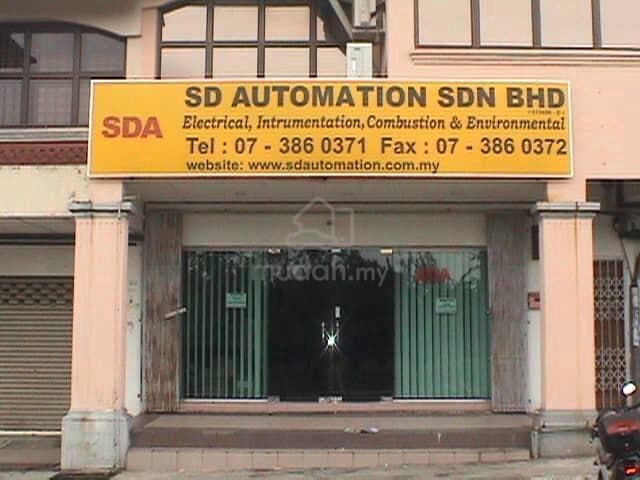Freehold Renovated ShopOffice Taman Rinting – Masai, Johor 1