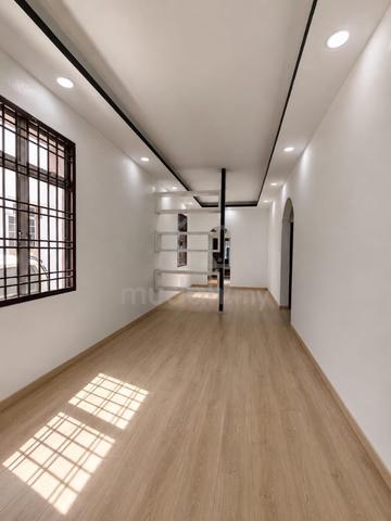 Bukit indah single storey 1