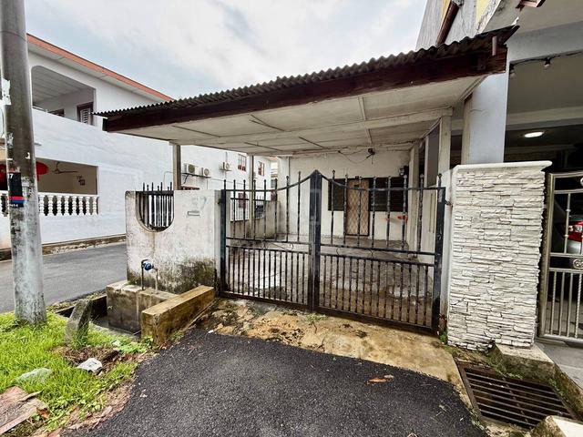 End Lot, Double Storey Terrace House, Taman Bersatu Rawang Selangor 1