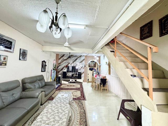 Rumah below market value @ Taman Sri Benut, Pontian 1