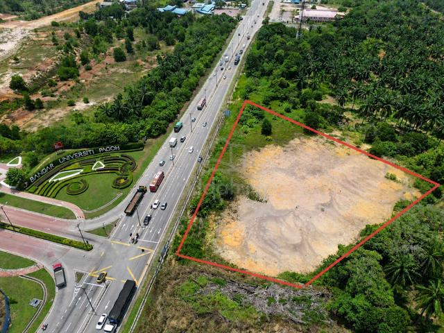 Mixed commercial development  Land Bandar Universiti Pagoh Johor Sale 1