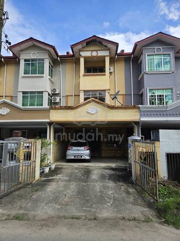 Limited Kiansom, Inanam Landed House 1