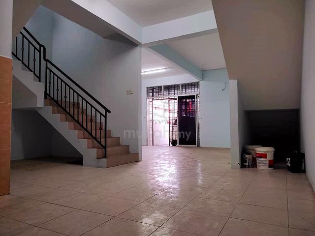 Raja Uda ground floor for sale 1