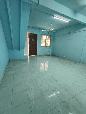 Rumah Teres 2 Tingkat, Taman Taming Jaya, Balakong 1