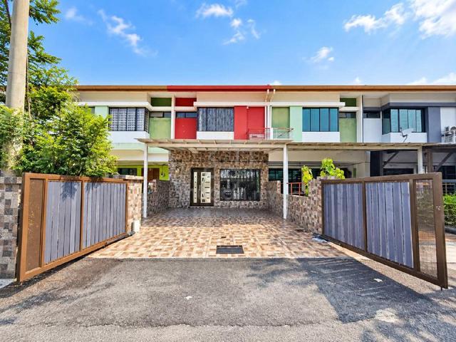 EXTENDED 2 Storey House Taman Anggerik Perdana Bandar Teknologi Kajang 1