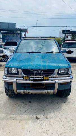 2000 Isuzu INVADER 2.8 (M) LS Roder 4x4 turbo dies - 1