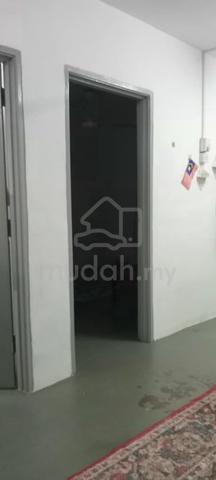 Rent house (Female only) 1
