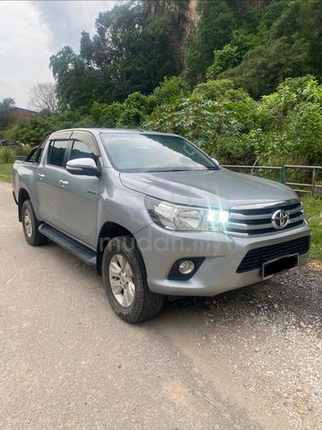 2017 Toyota HILUX 2.4 G VNT (A) - 1