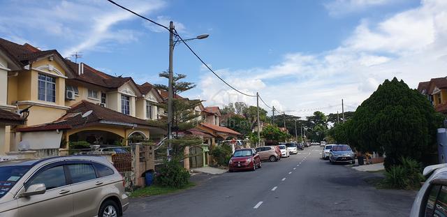 2 Storey Terrace House 20'x65' Taman Putra Budiman Balakong 1