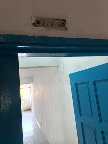 Ixora Apartment (Jalan Tun Razak) 1