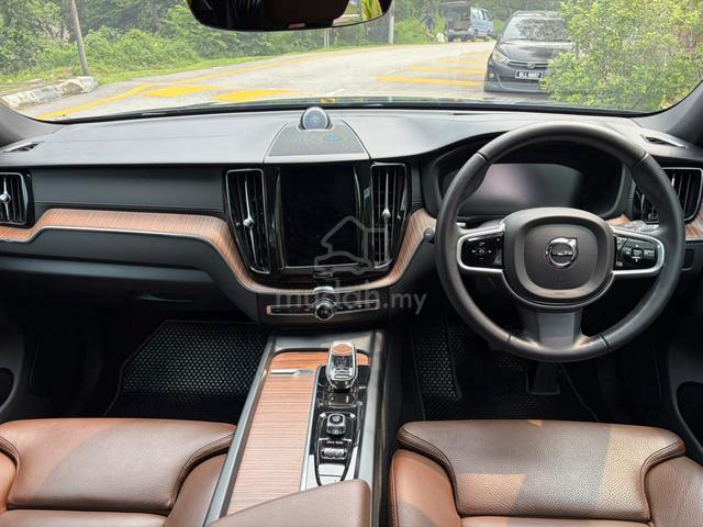 2021 Volvo XC60 2.0 T8 plus Volvo Service Record - 5