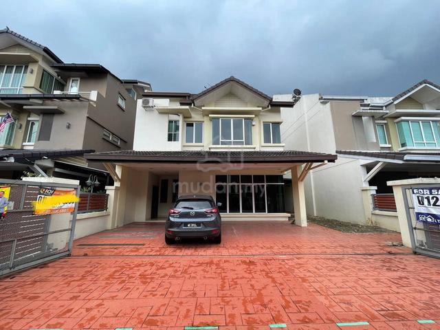 KOTA KEMUNING 📍 40' x 80' NON BUMI LOT 🔥 3-Storey Bungalow FOR SALE! 1