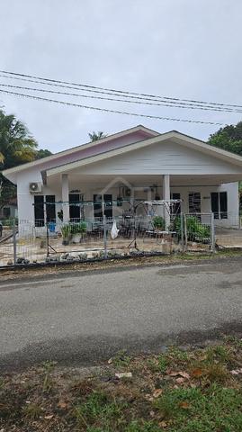 rumah sewa semi D 1