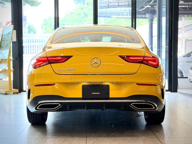 UNREG 2022 Mercedes Benz CLA180 1.3 Turbo AMG - 4
