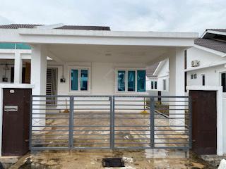 Penang Tasek Gelugor Partially Furnished Semi-Detached House For Rent 1
