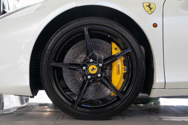 Ferrari 458 Italia 2011 Imported New - 3