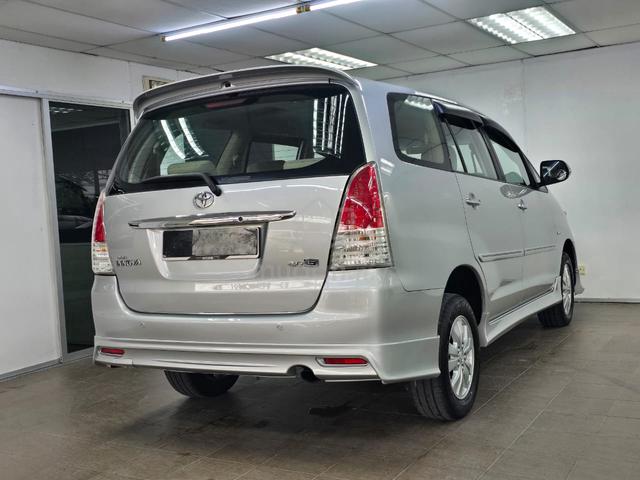 2009 Toyota INNOVA 2.0 G FACELIFT (A) - 4