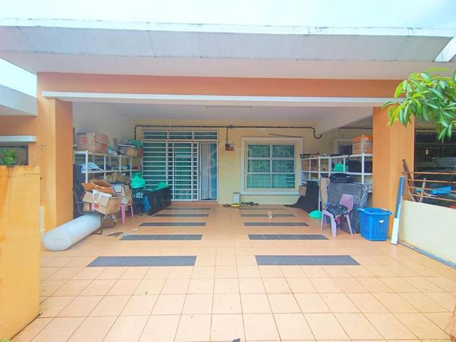 4 BEDROOM FULL LOAN CHEAPEST 22'x70' Single Storey Nusa Intan Senawang 1