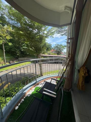 Hillview Loft Condominium 1