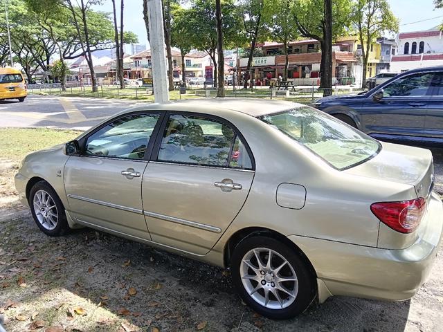 Toyota Corolla Altis 1.8 (G) - 2