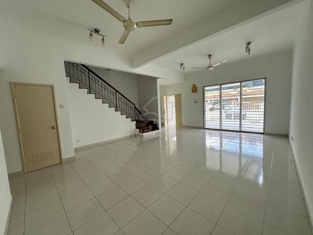2 Storey Terrace House Jalan Kemuning Indah Kota Kemuning Freehold 1
