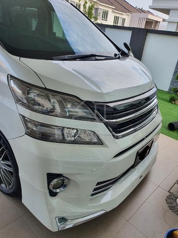 2010 Toyota VELLFIRE 2.4 X MOON ROOF (A) - 3