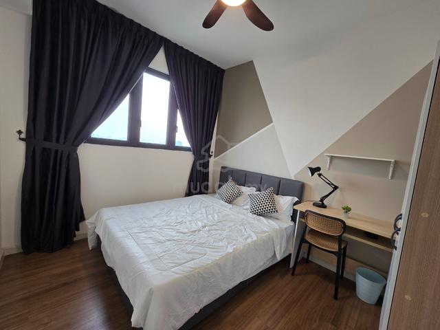 Cheras Maluri Medium Room @ M Vertica (FREE Utilities WiFi, near MRT) 1