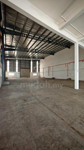 Parkland I-Hub Kawasan Perindustrian Air Hitam1.5Storey Semi-D Factor 1