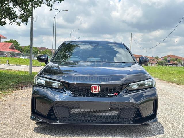 2025 Honda CIVIC 1.5 RS Low mileage 10k Like New - 2