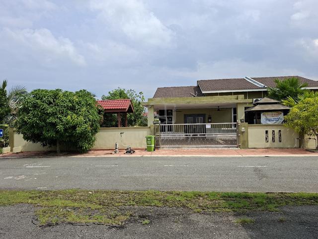 Rumah Semi-D untuk sewa harian/bulanan 1