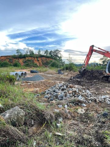 Tanah Beringis 9.8 Ekar Dijual 1