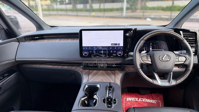 2025 Lexus Lm500h Version L - 4