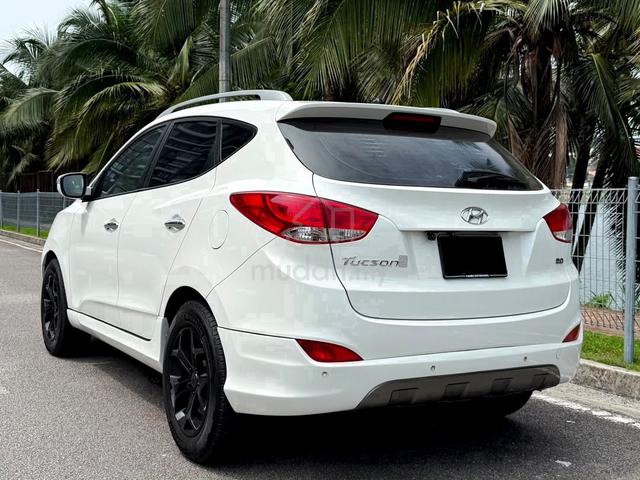 2015 Hyundai TUCSON 2.0 SUNROOF ANDROID 3Y WARRNTY - 2