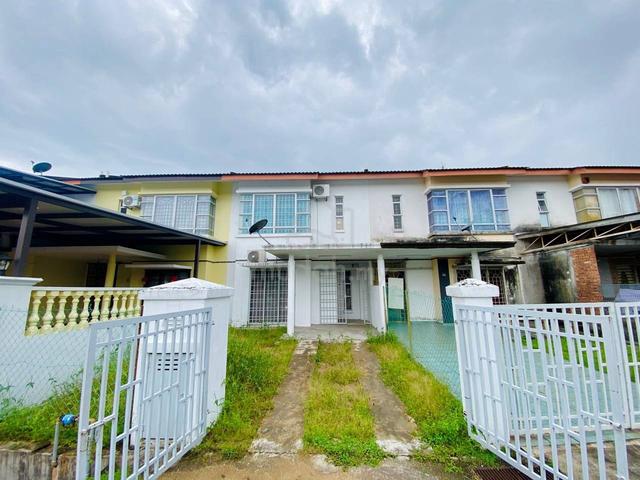 FULL LOAN! Double Storey Terrace, Bandar Tasik Kesuma Fasa 3, Semenyih 1