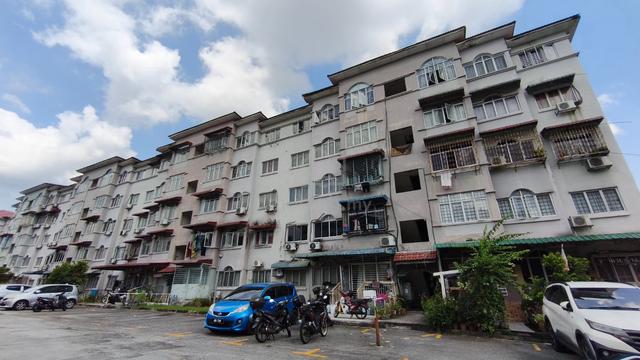 Wira Apartment, Taman Tun Perak 1