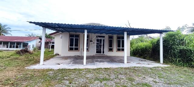 Rumah Banglo Di Kangar  1