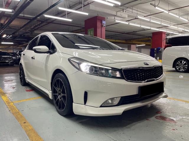 2017 Kia Cerato 2.0 (A) Sunroof Rare Model - 1