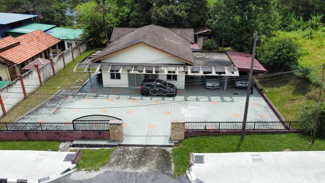 PRIME LOCATION ! 1 Storey Bungalow, Pekan Sungai Besi Desa Tasik KL 1