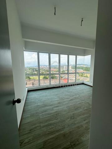 7 Tree Seven Residence 1