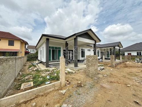 SEMI D SETINGKAT UNIT TERAKHIR DI KUBaNG KERIAN 5