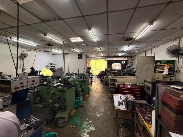 1.5 Sty Terrace Factory DESA JAYA, 30x80 GOOD CONDITION, Near IKEA, JJ 1