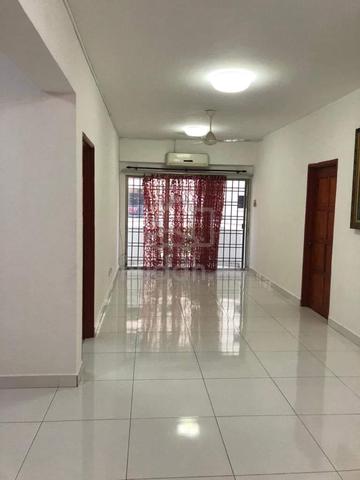 Sri Gotong Apartment 2