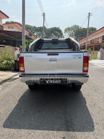 2010 Toyota HILUX 2.5 G MY05 KUN25R FACELIFT (M) - 4