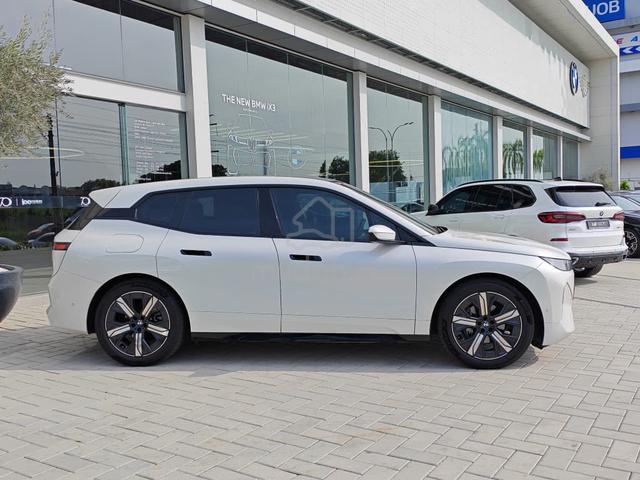 2025 Bmw IX 1.0 XDRIVE45 SPORT - Premium Selection - 4
